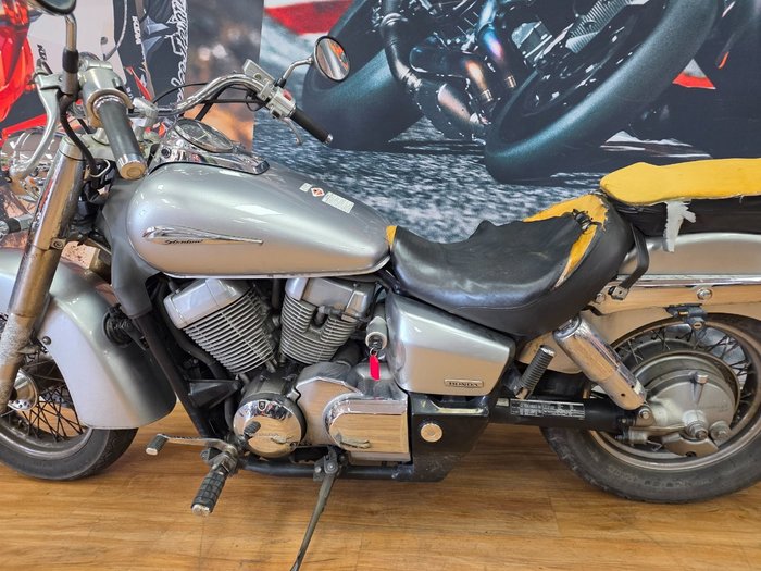 2011 Honda VT400 SILVER