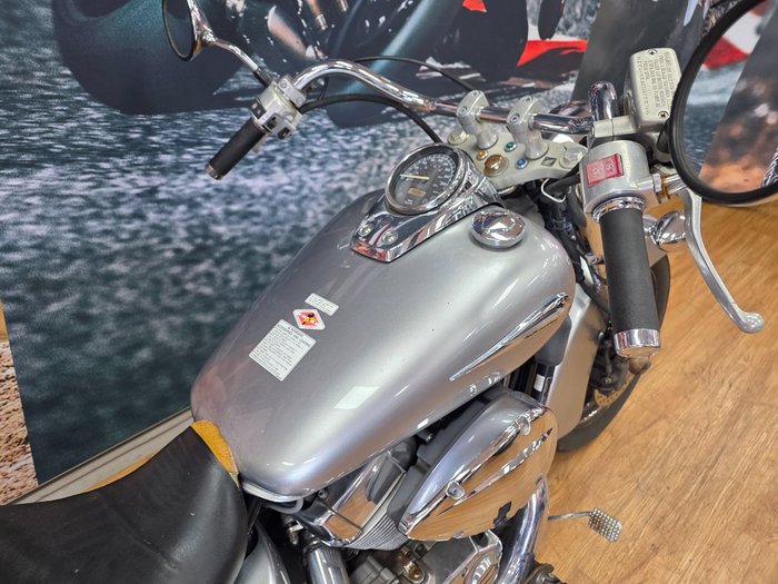 2011 Honda VT400 SILVER