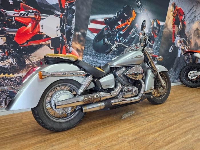2011 Honda VT400 SILVER