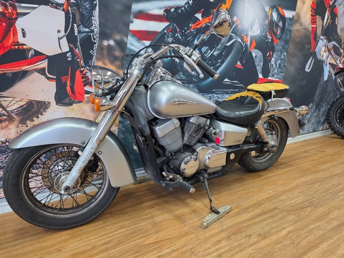 2011 Honda VT400 SILVER