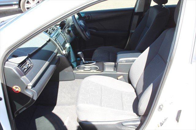 2013 Toyota Camry Atara R