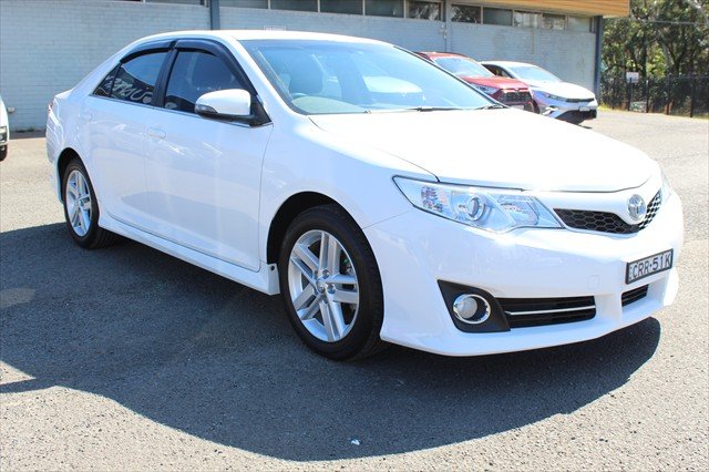 2013 Toyota Camry Atara R