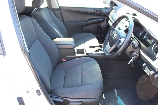 2013 Toyota Camry Atara R