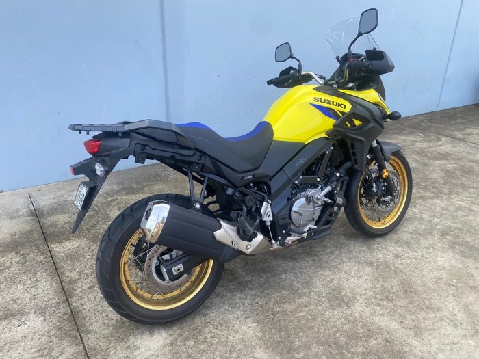 2024 Suzuki V-STROM 650XT (DL650XA) Yellow