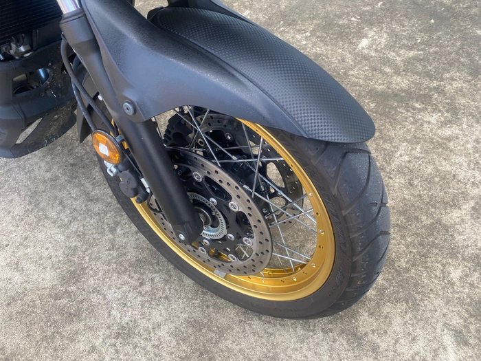 2024 Suzuki V-STROM 650XT (DL650XA) Yellow