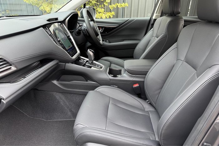 2025 Subaru Outback AWD Touring