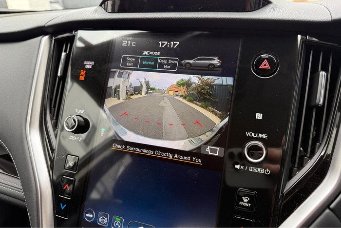 2025 Subaru Outback AWD Touring