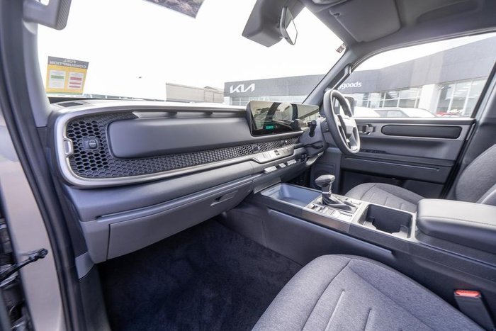 2025 Kia Tasman SX