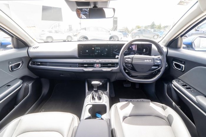 2025 Kia K4 Sport+