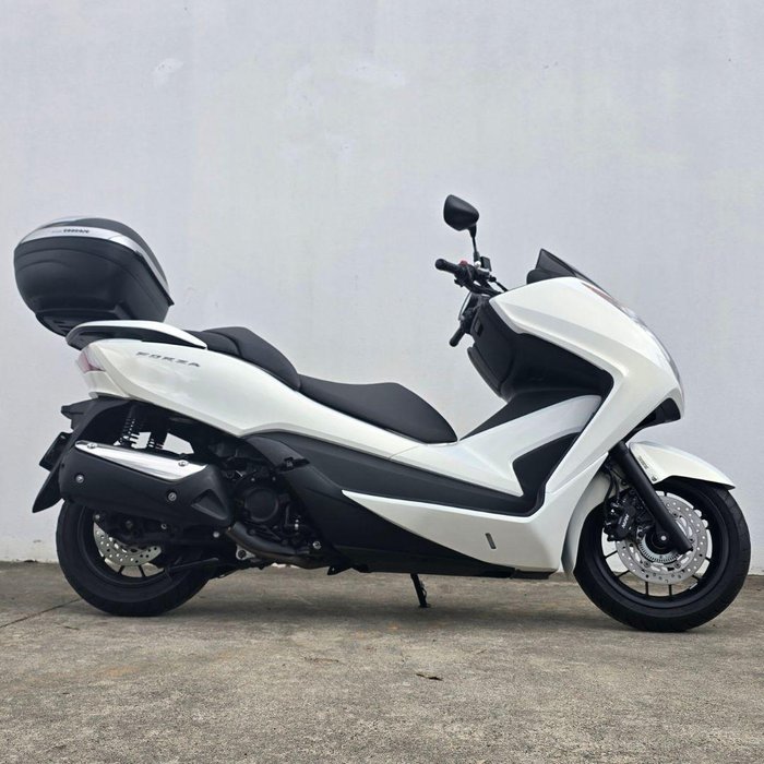 2017 Honda Forza 300 (NSS300) Forza White
