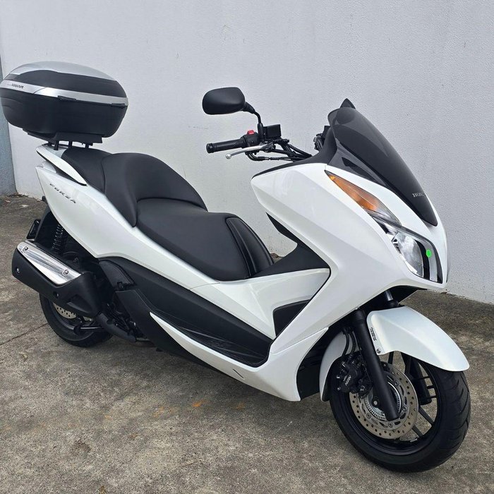 2017 Honda Forza 300 (NSS300) Forza White