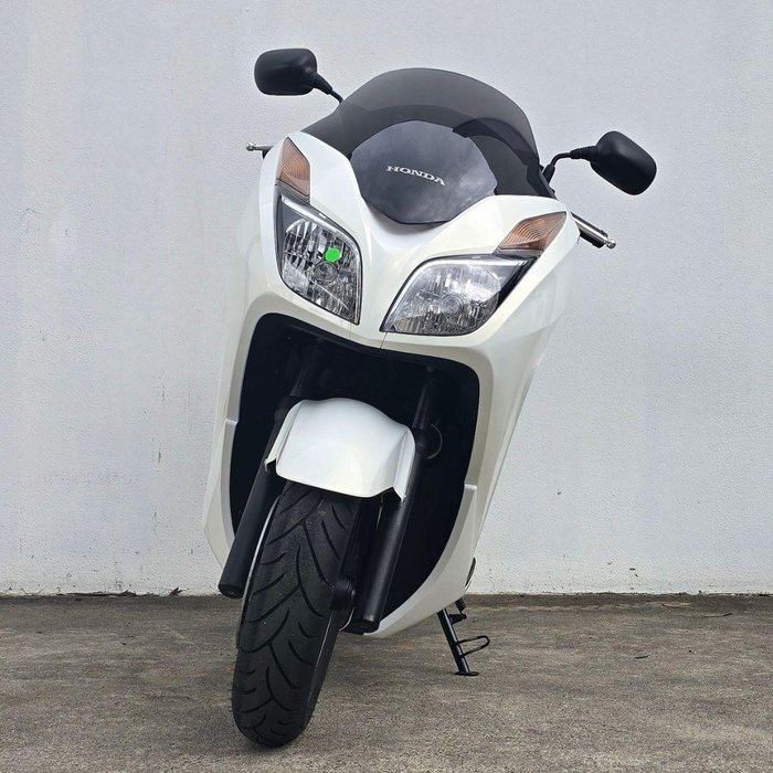 2017 Honda Forza 300 (NSS300) Forza White