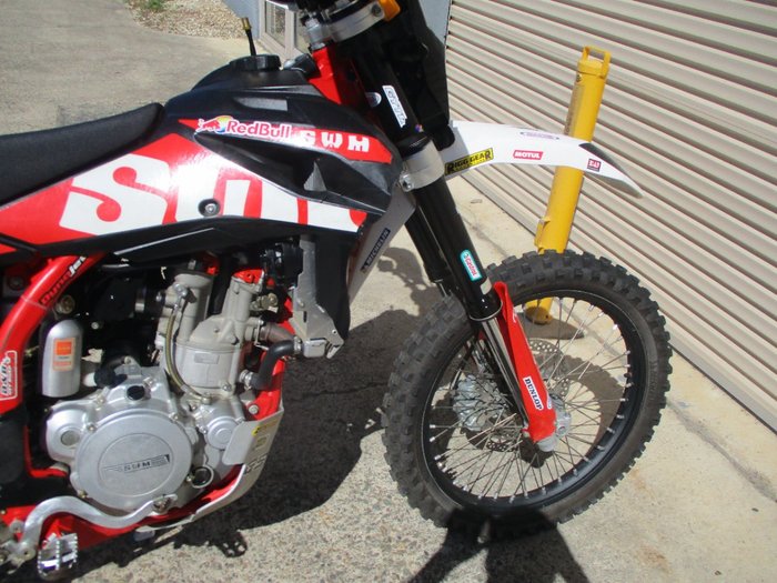 2018 SWM RS 500 R RED