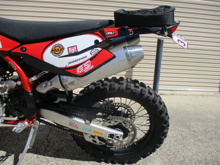 2018 SWM RS 500 R RED