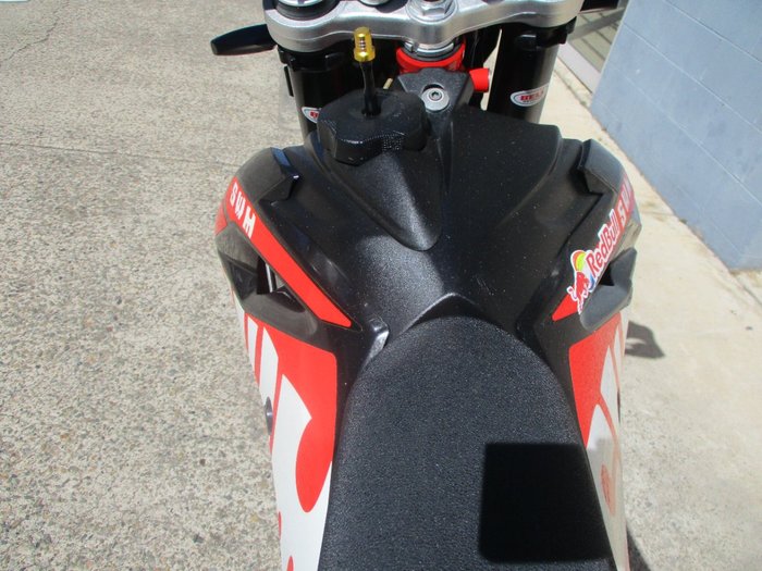 2018 SWM RS 500 R RED