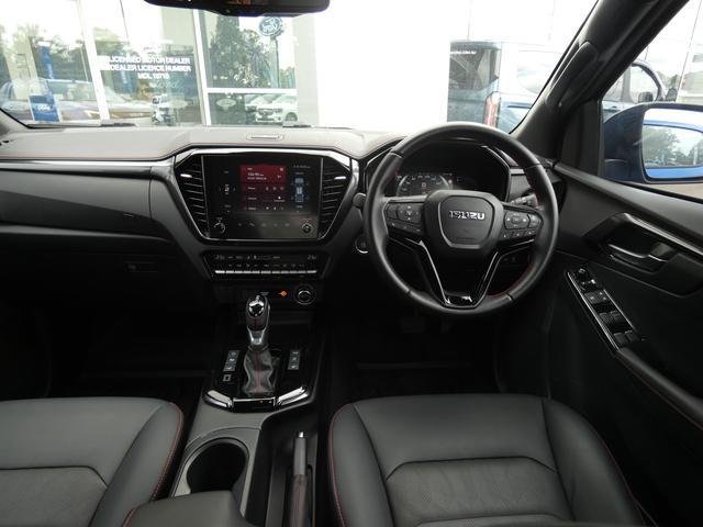 2025 Isuzu D-MAX X-TERRAIN