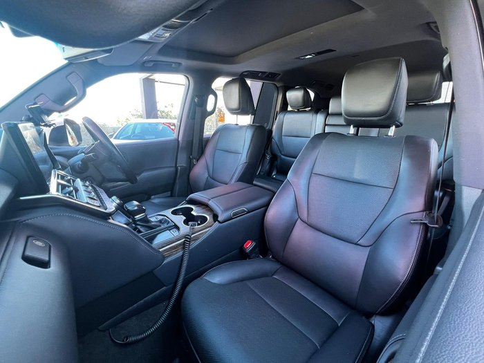 2023 Toyota Landcruiser VX