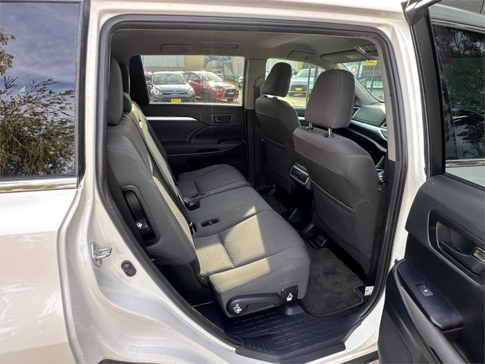 2019 TOYOTA KLUGER GX (4x2)