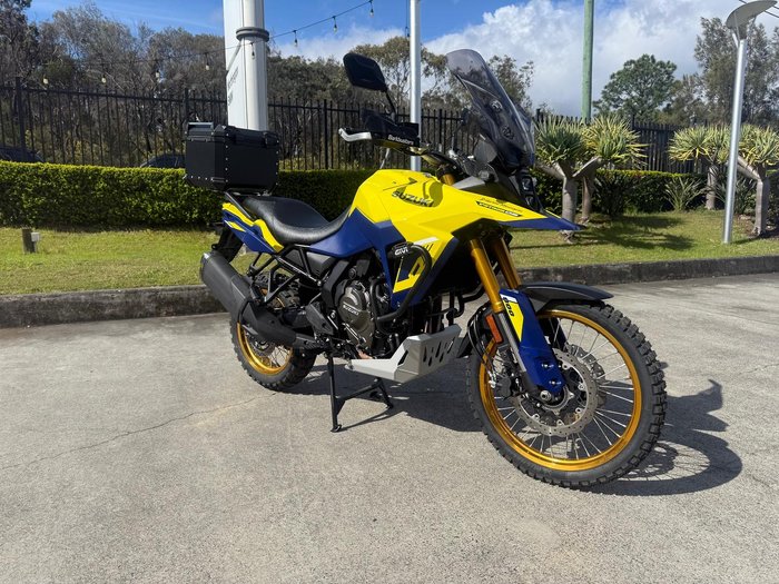 2023 Suzuki V-Strom 800DE V-Strom Yellow