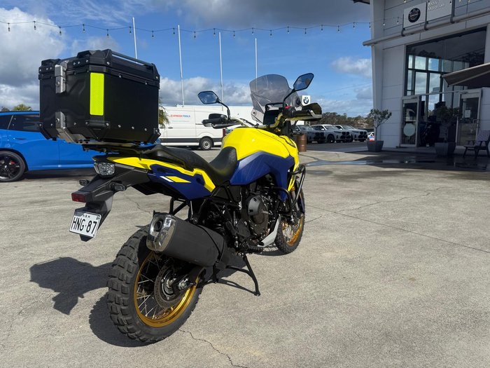 2023 Suzuki V-Strom 800DE V-Strom Yellow