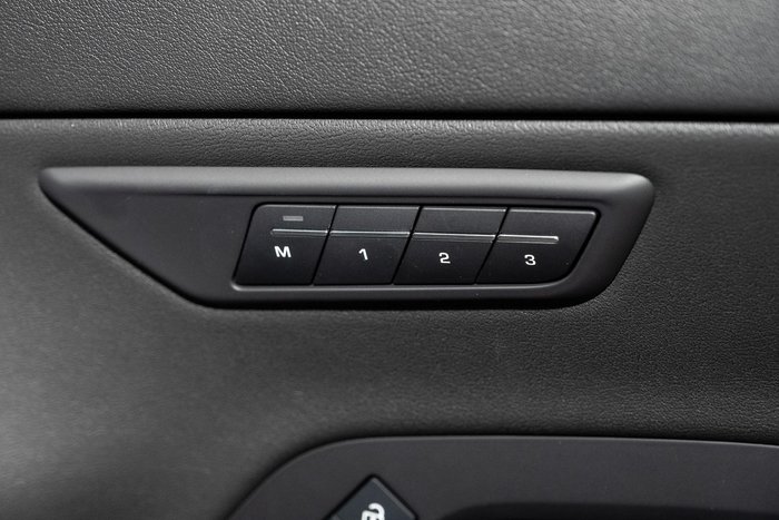 2024 Jaguar E-PACE P250 R-Dynamic SE