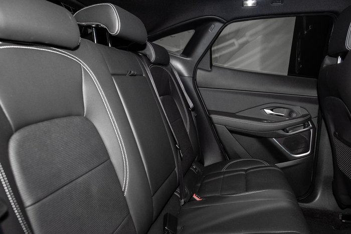 2024 Jaguar E-PACE P250 R-Dynamic SE