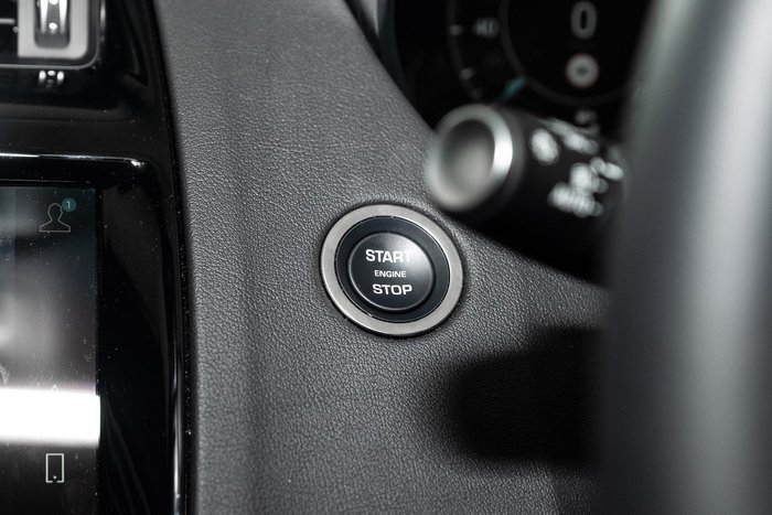 2024 Jaguar E-PACE P250 R-Dynamic SE