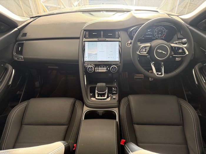 2024 Jaguar E-PACE P250 R-Dynamic SE