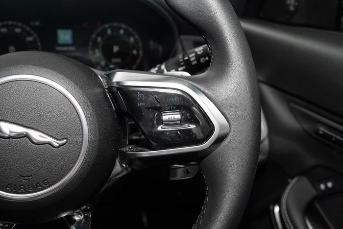 2024 Jaguar E-PACE P250 R-Dynamic SE
