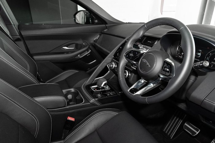 2024 Jaguar E-PACE P250 R-Dynamic SE