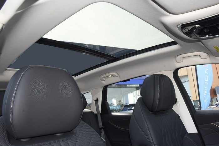 2025 Jaecoo J8 Track