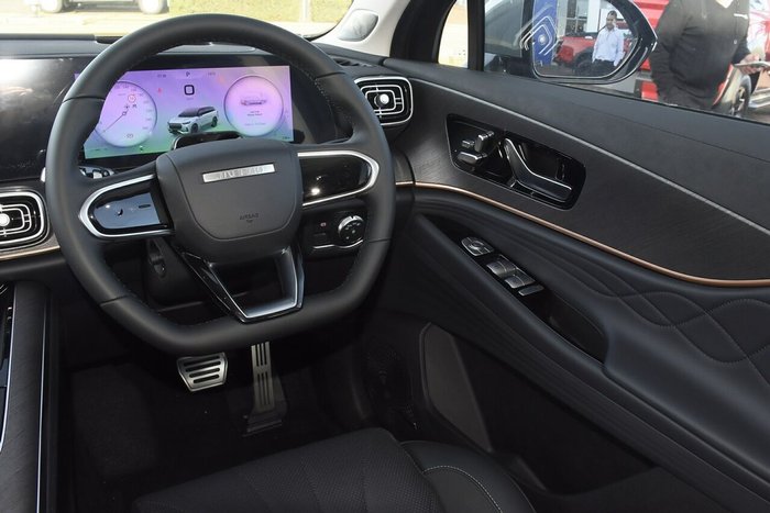 2025 Jaecoo J8 Track