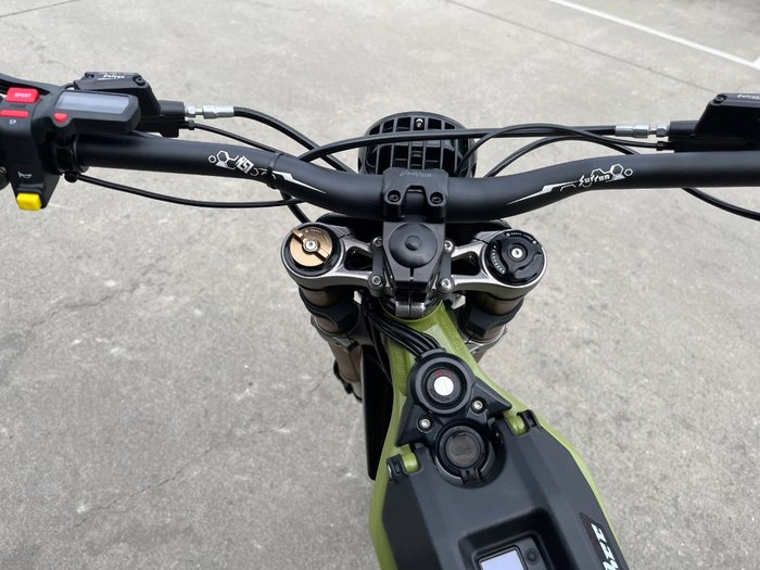 2025 Sur-ron LIGHT BEE X Green