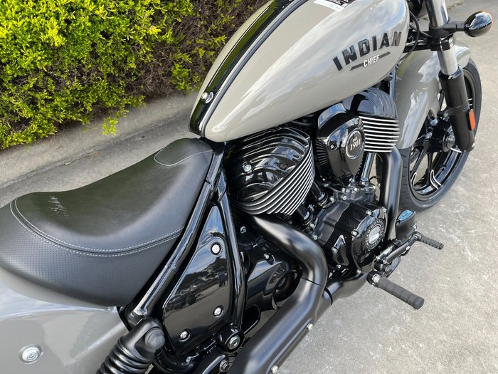 2023 Indian CHIEF DARK HORSE
