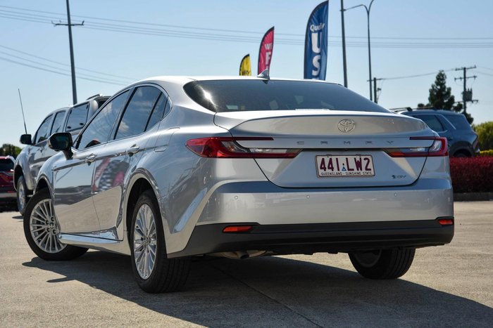 2024 Toyota Camry Ascent AXVH80R SILVER