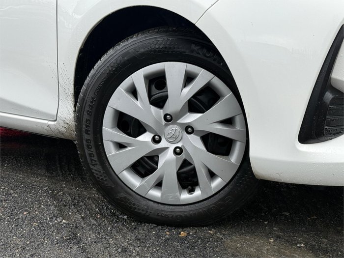 2017 TOYOTA YARIS ASCENT