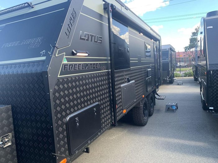 2025 Lotus Caravans Freelander Fr22cl 22'