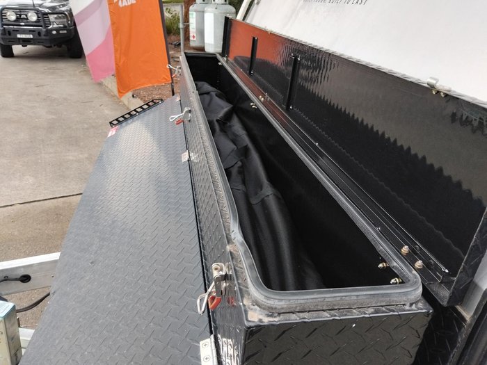 2023 Austrack Campers Tanami X15 Semi Off Road Couples Hybrid Camper