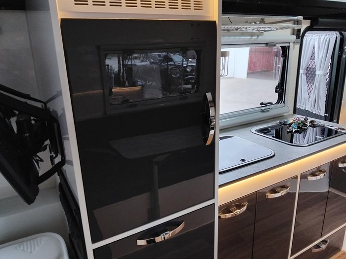 2023 Austrack Campers Tanami X15 Semi Off Road Couples Hybrid Camper