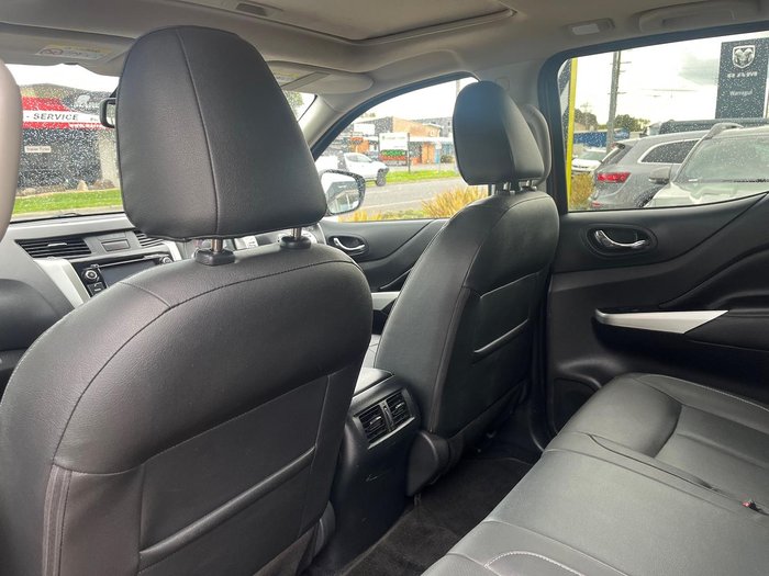 2018 Nissan Navara ST-X