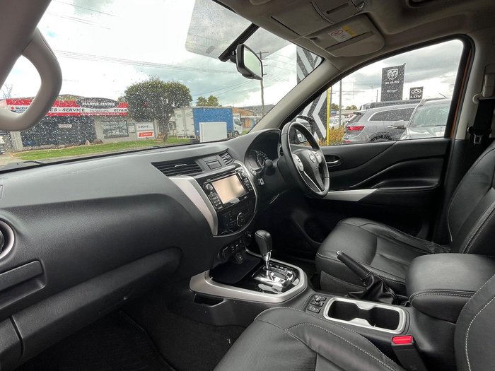 2018 Nissan Navara ST-X