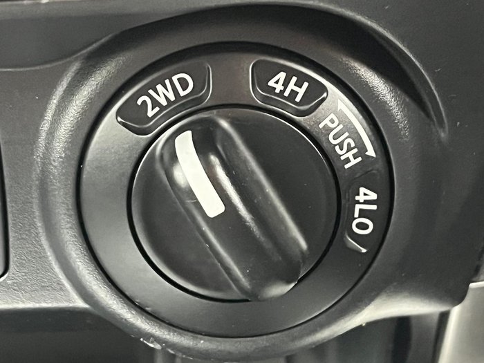 2018 Nissan Navara ST-X