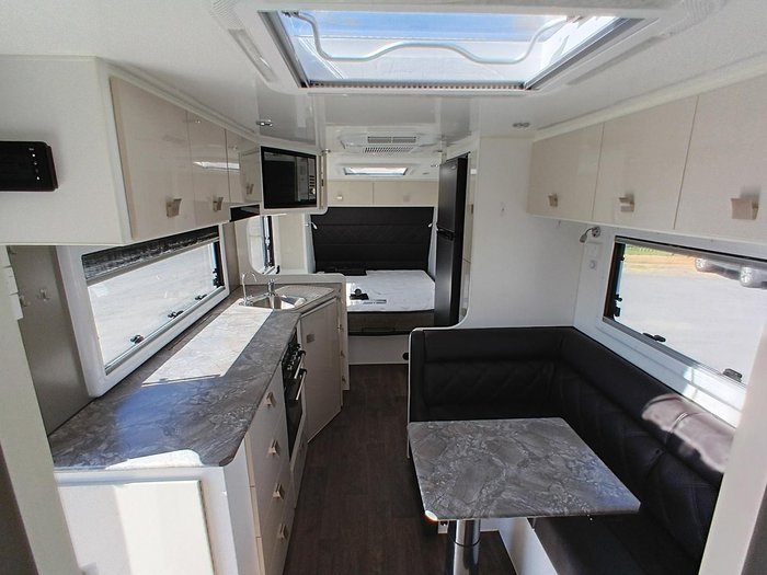 2021 Red Centre Kimberley Plus 21