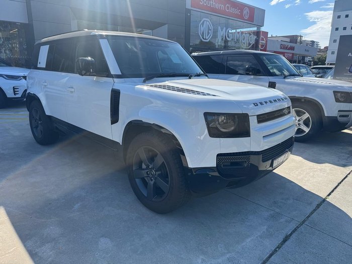 2023 Land Rover Defender 110 D300 X-Dynamic SE L663 MY24 AWD Fuji White