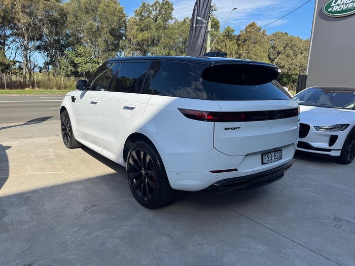2023 Land Rover Range Rover Sport D350 Dynamic HSE L461 MY23 AWD Fuji White
