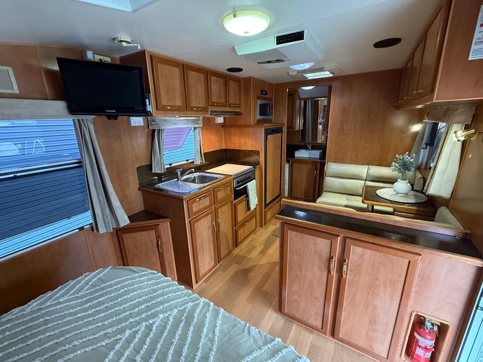 2010 Billabong Caravans Grove