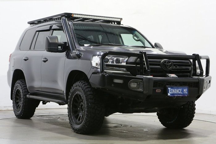 2021 Toyota Landcruiser VX