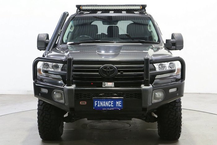 2021 Toyota Landcruiser VX