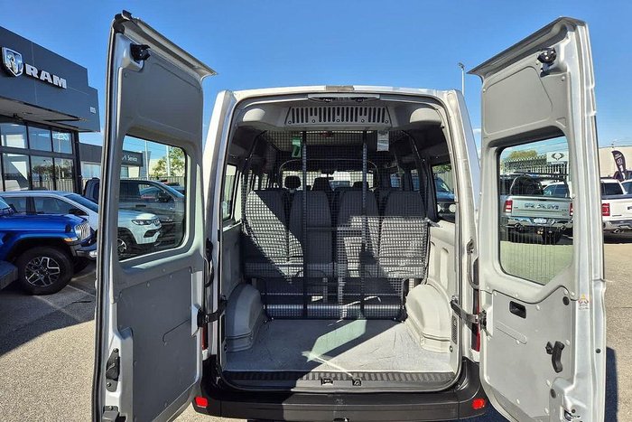 2021 Renault Master Pro 110kW