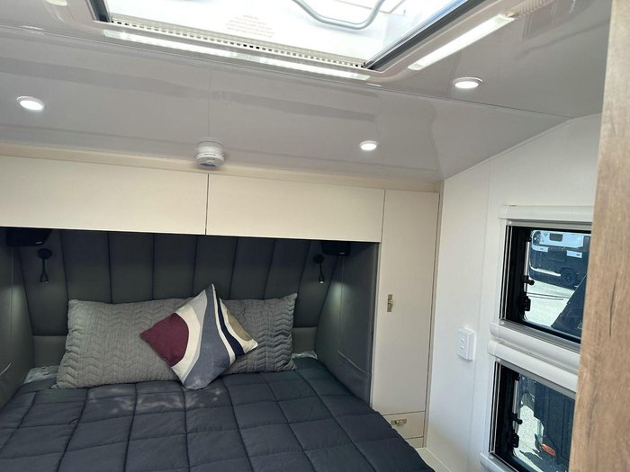 2025 Lotus Caravans Freelander 239Cl 23'9